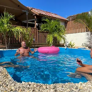 casa-chiquito.comcaribbean.com/