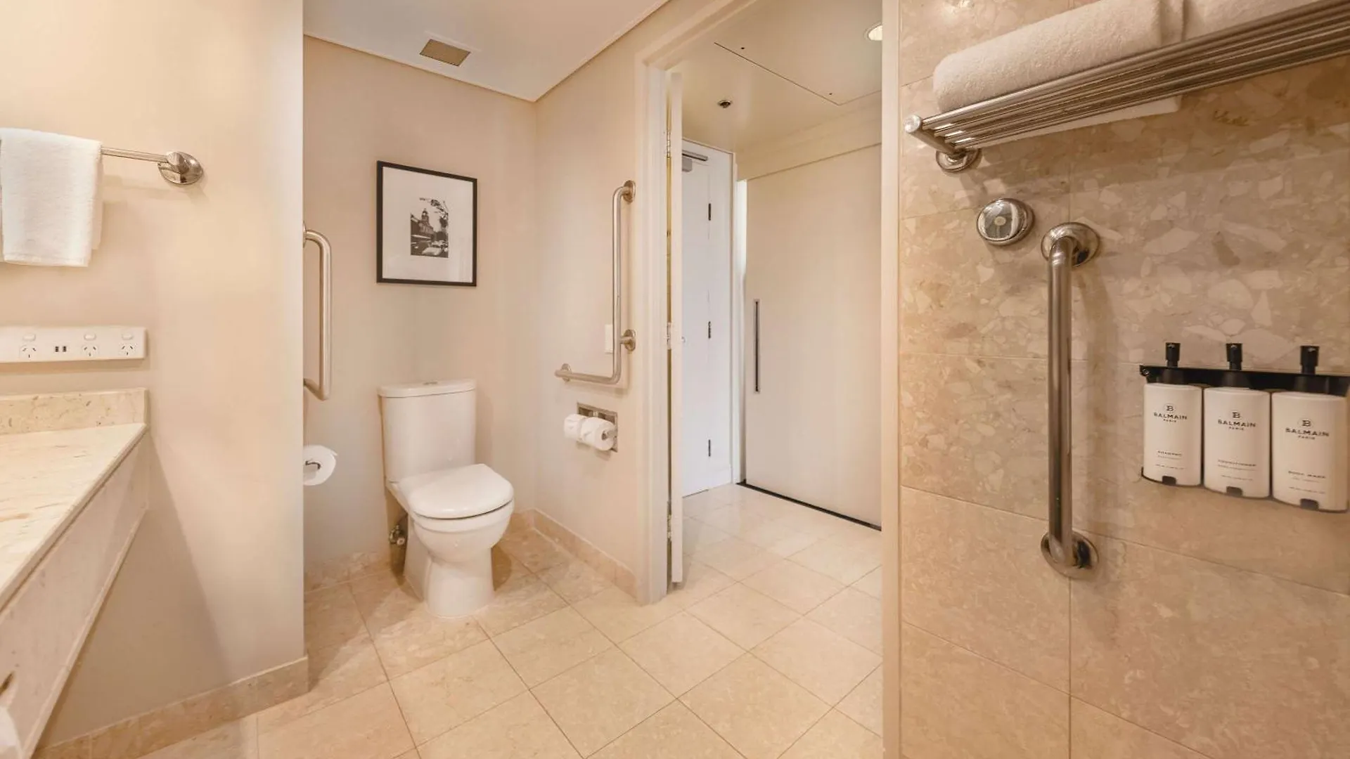 Sofitel Brisbane Central Отель