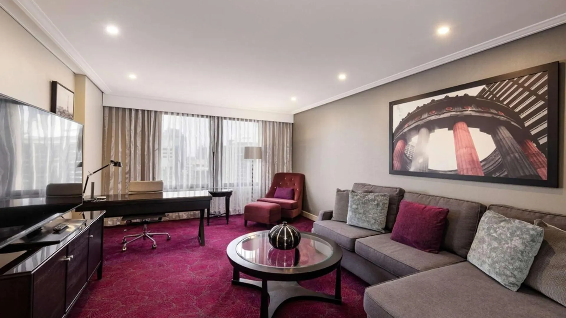 Отель Sofitel Brisbane Central