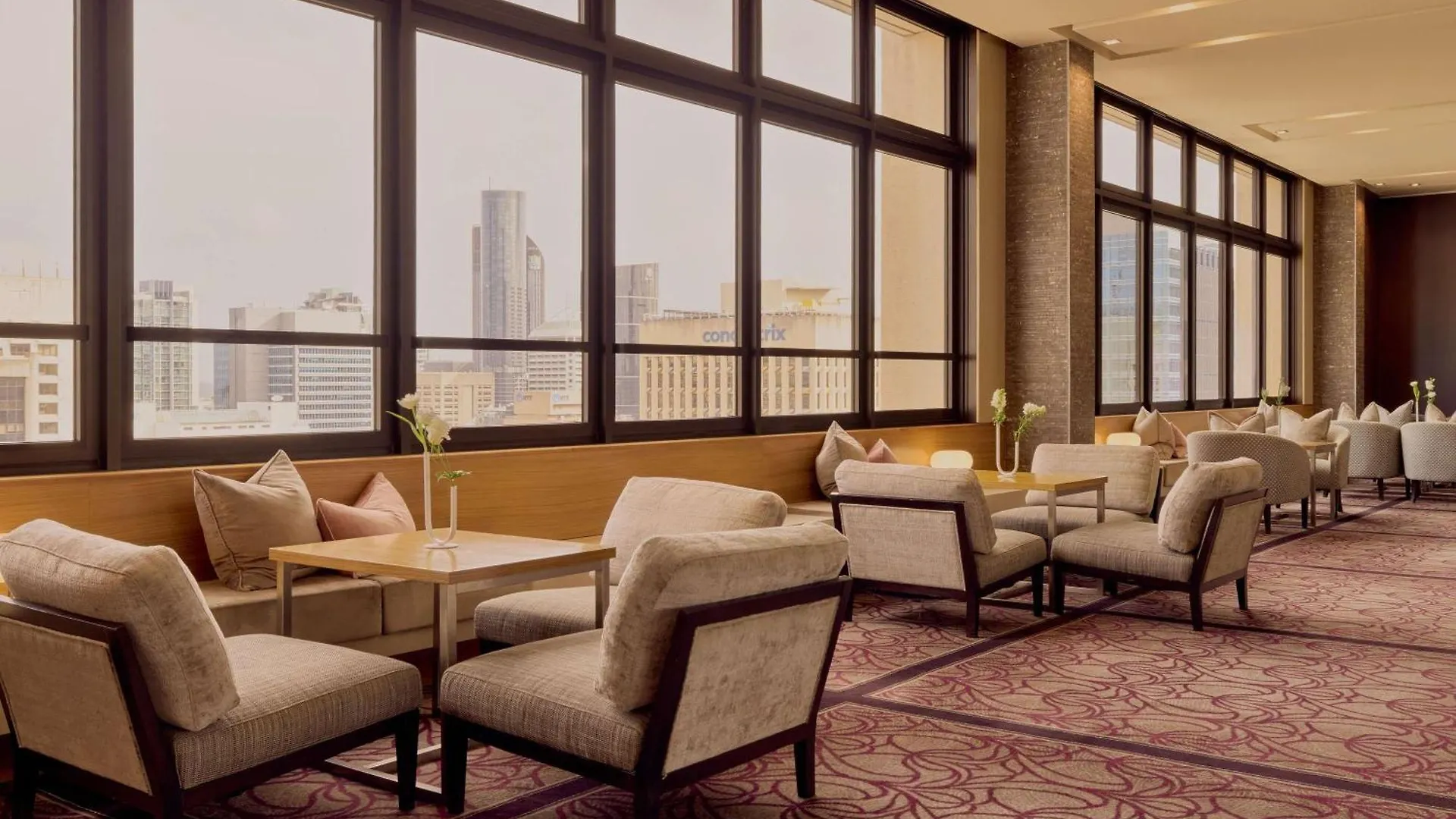 Отель Sofitel Brisbane Central