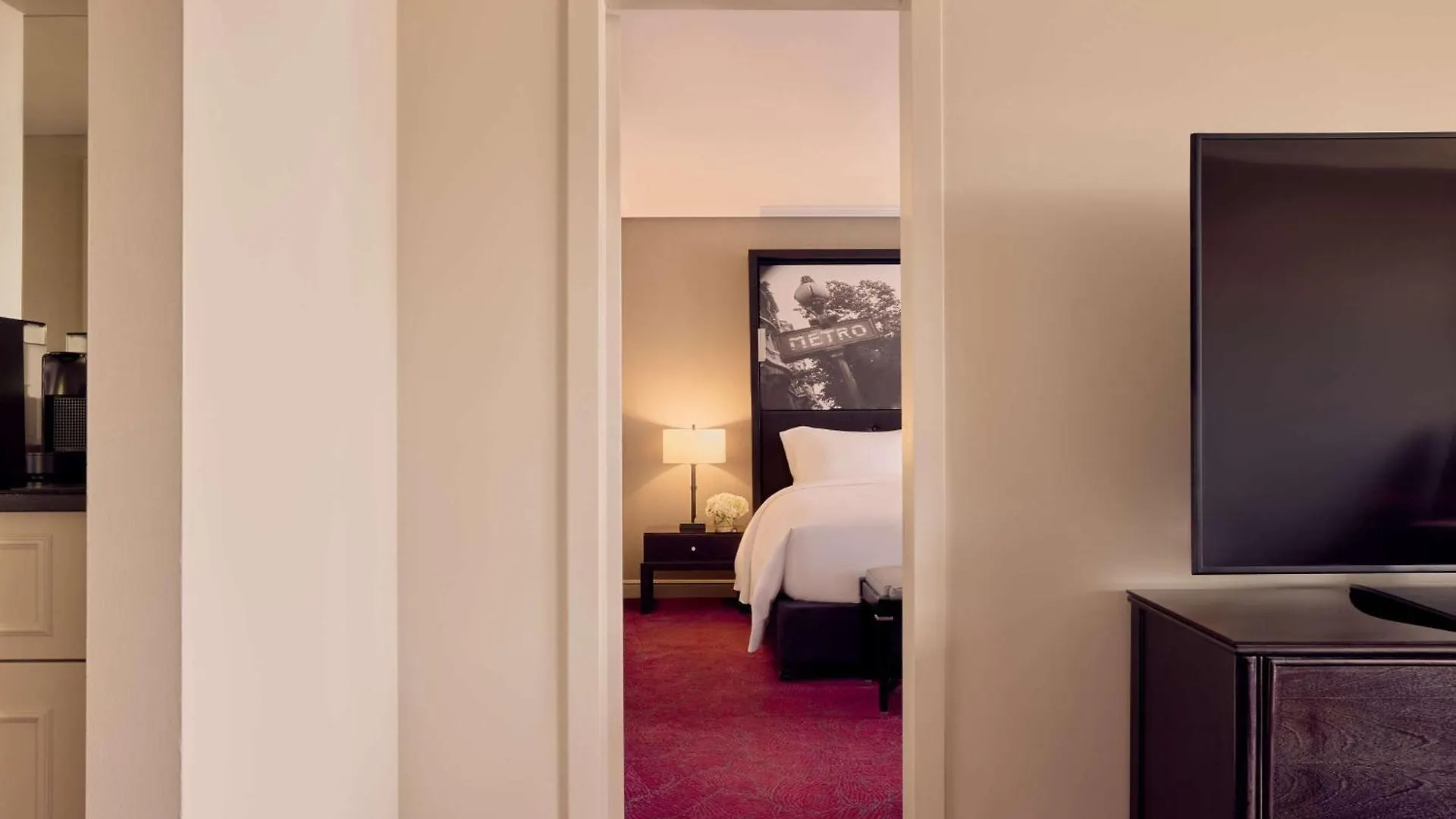 Sofitel Brisbane Central 5*,  Австралия