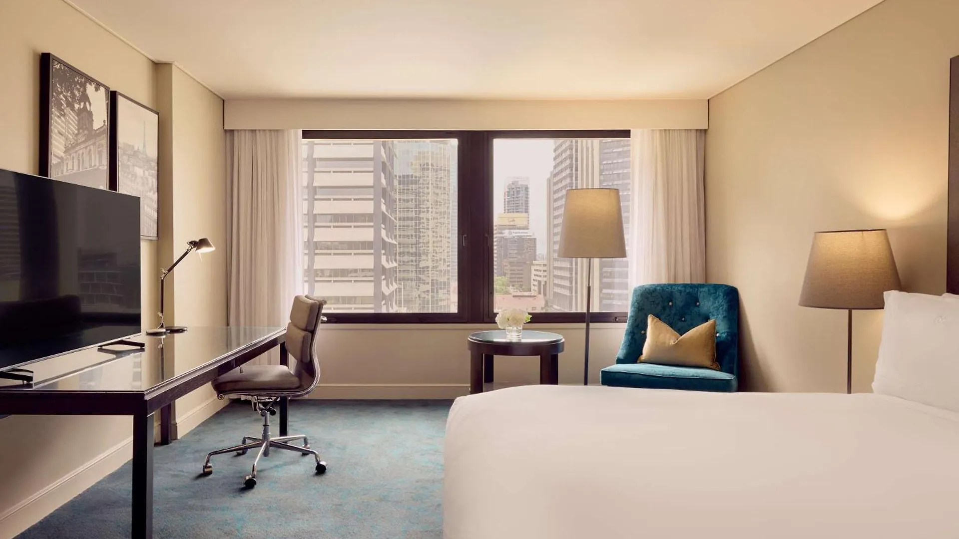 Отель Sofitel Brisbane Central
